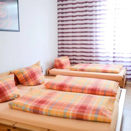 Seerose Apartment *